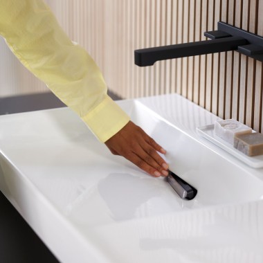 Geberit ONE washbasin with hair catcher