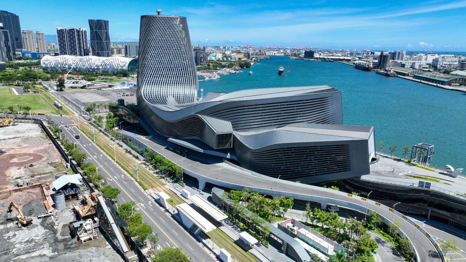 The Kaohsiung port terminal is an important shipping hub in Taiwan The Kaohsiung port terminal is an important shipping hub in Taiwan